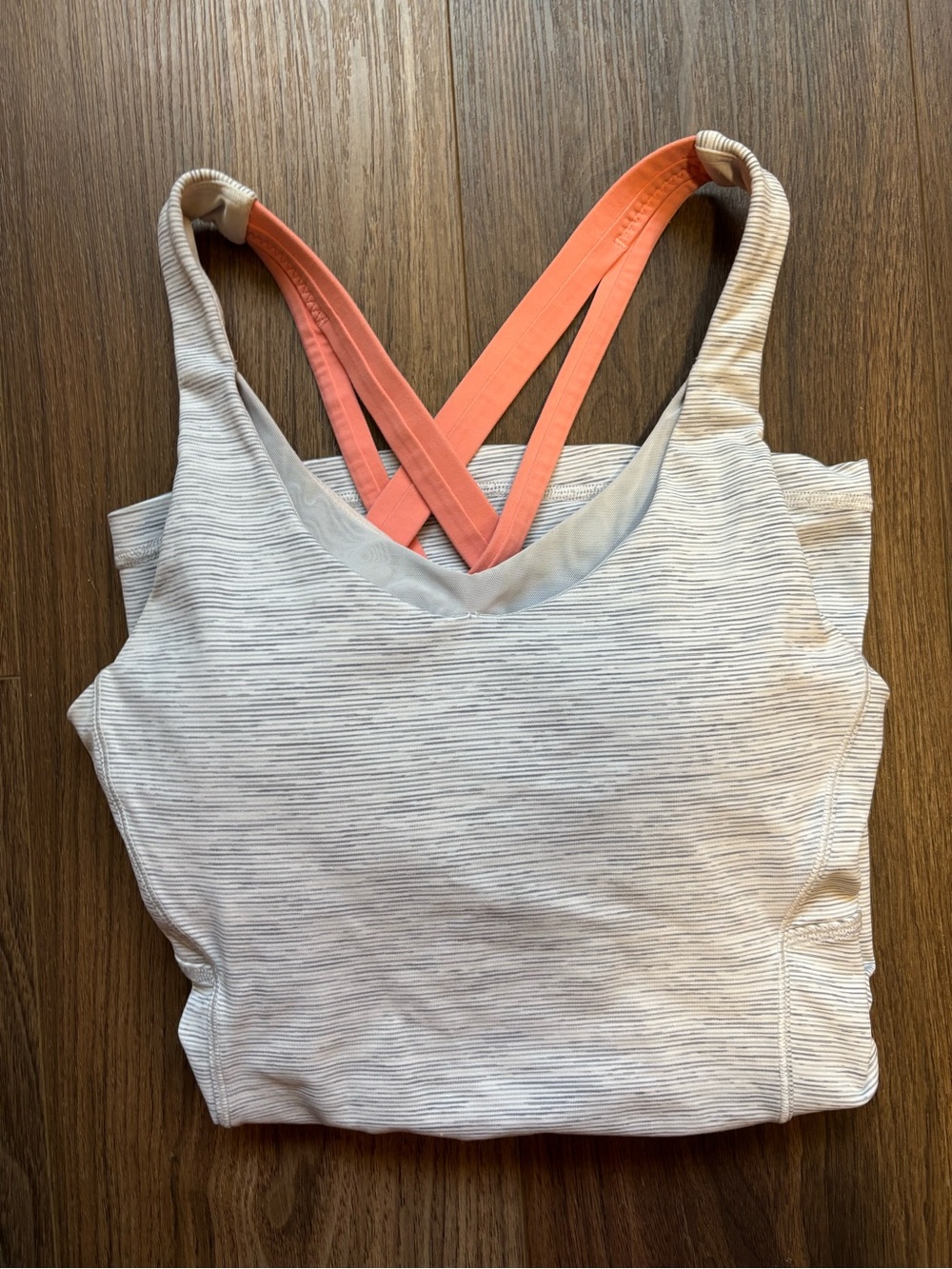 Lululemon Stash N Run Womens Sz with 4 Built-In Bra